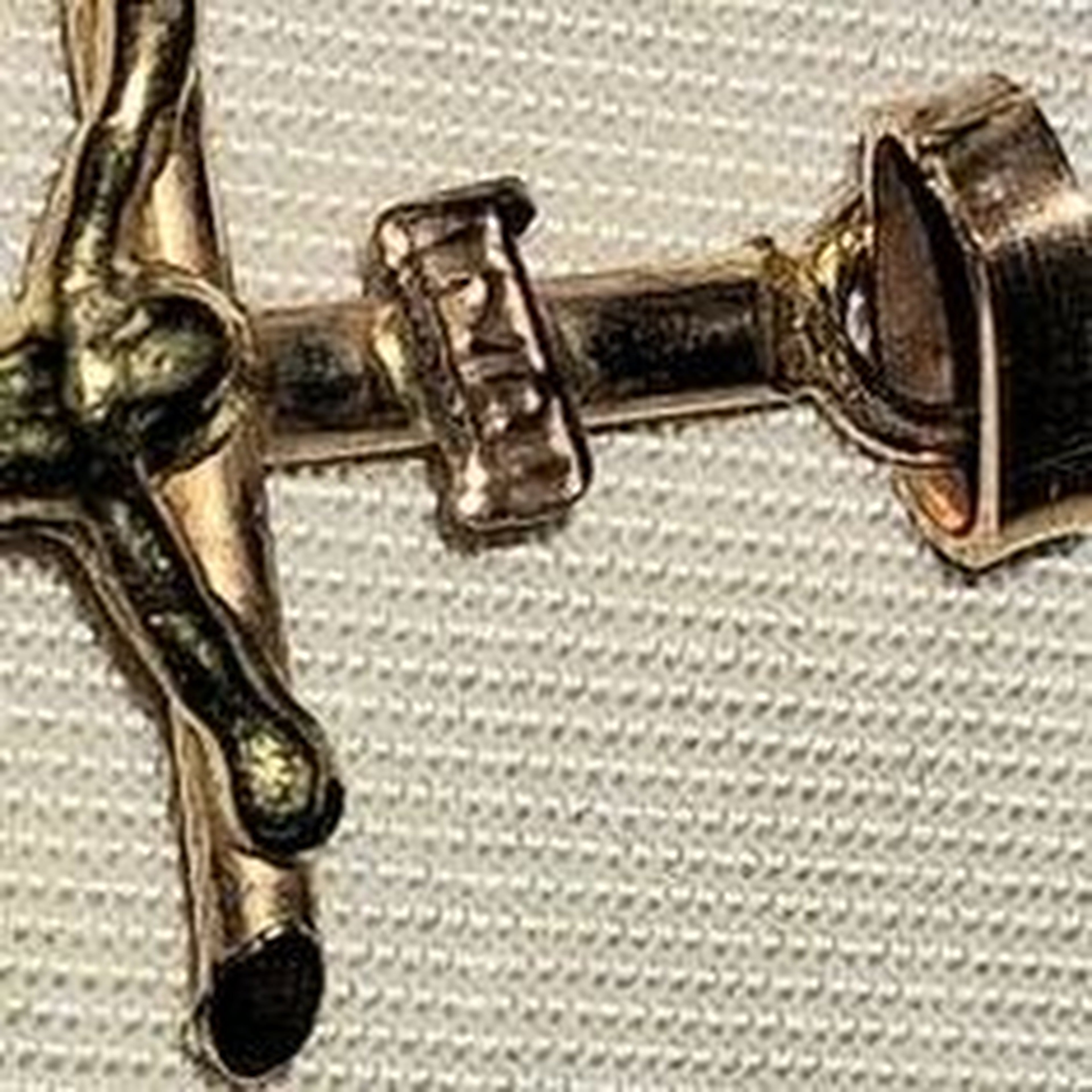 14KT Gold Cross Pendant
