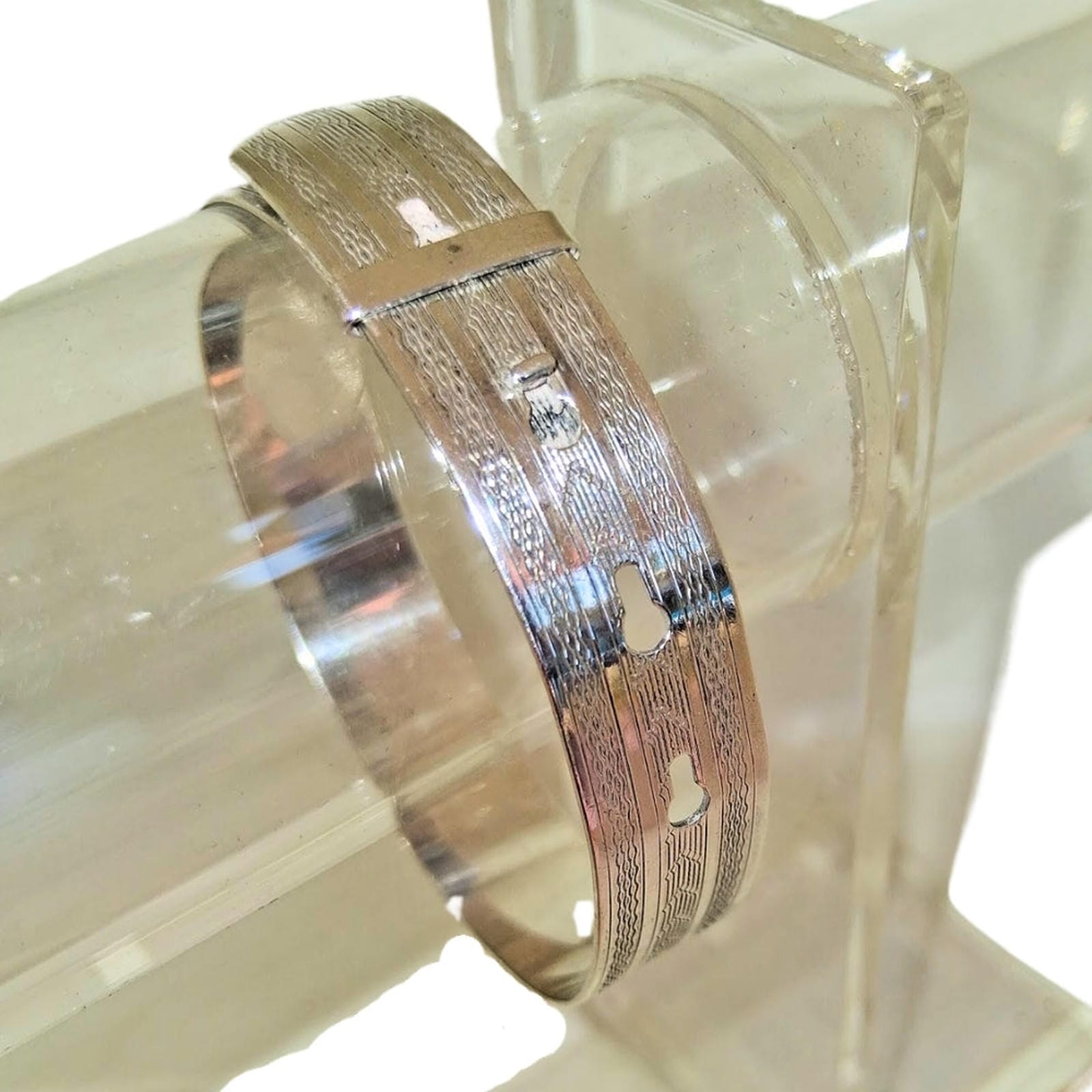 Victorian Sterling Silver Bangle - 3 Horizontal Line Engraving