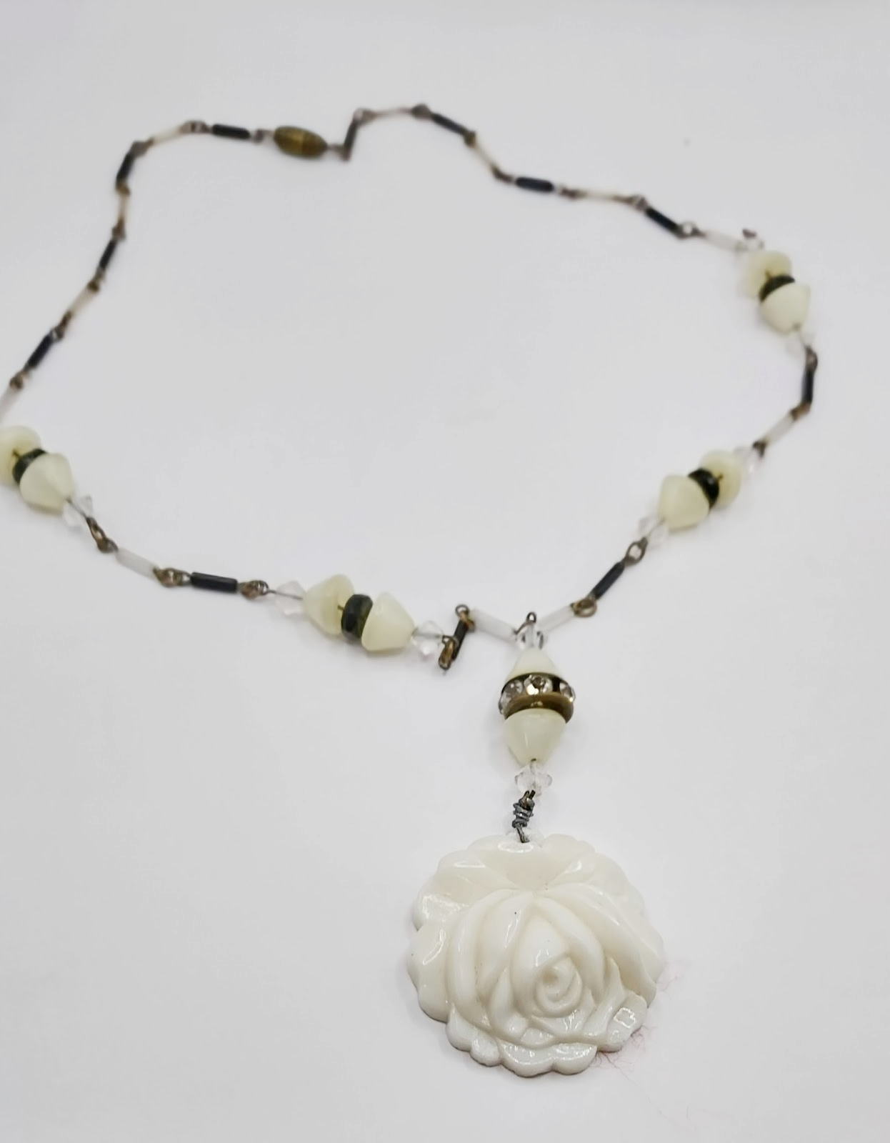 Art Nouveau Bakelite Rose Necklace with Mixed Beads