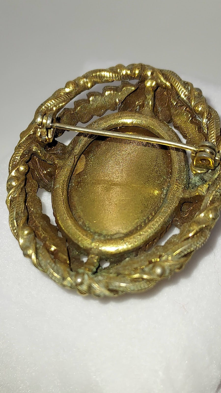 Grey & White Shell Cameo w/ Coral Gilt Pin, Portrait of Lady