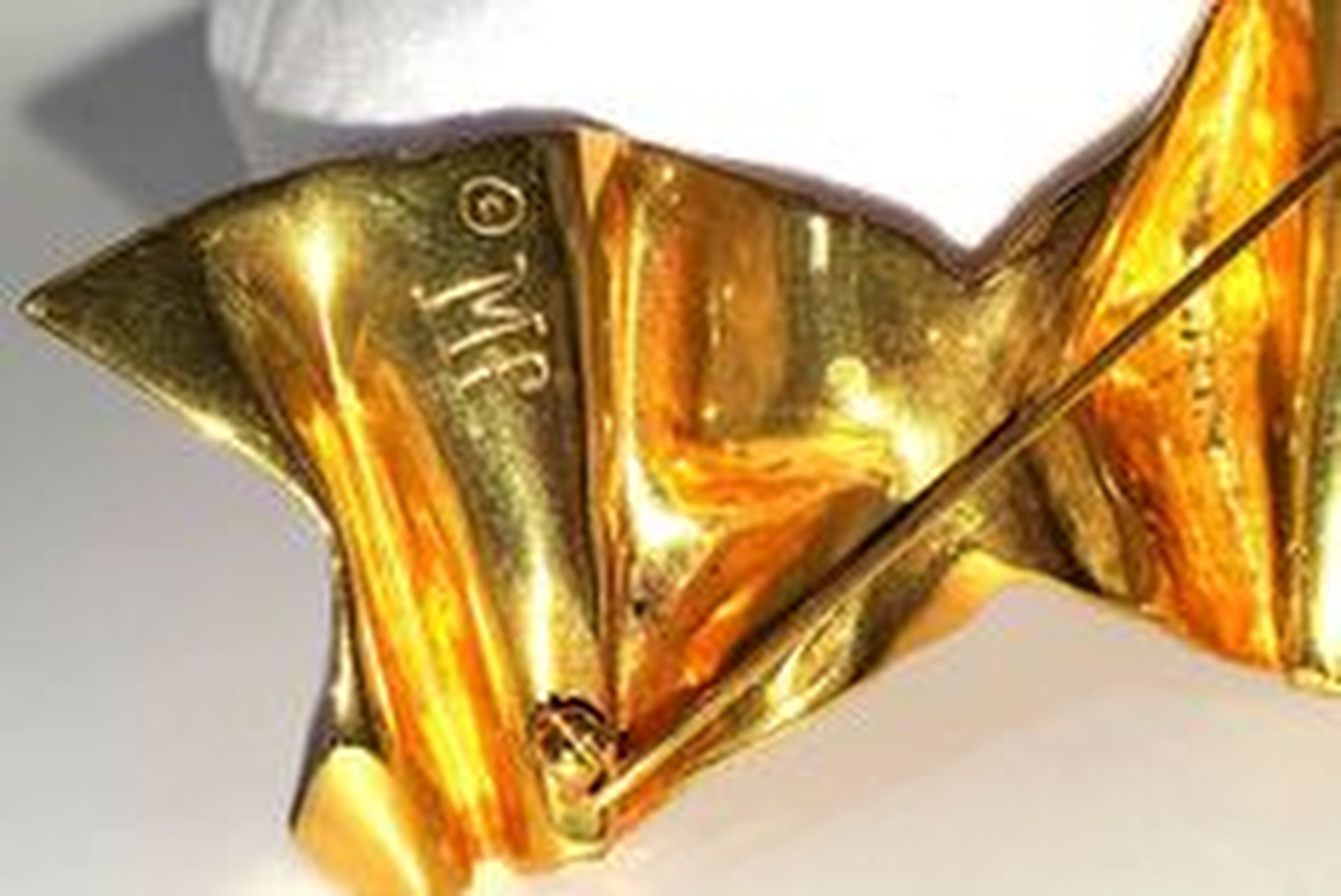 “Undulating Bow” Brooch — Mignon Faget, Gold Vermeil over Silver