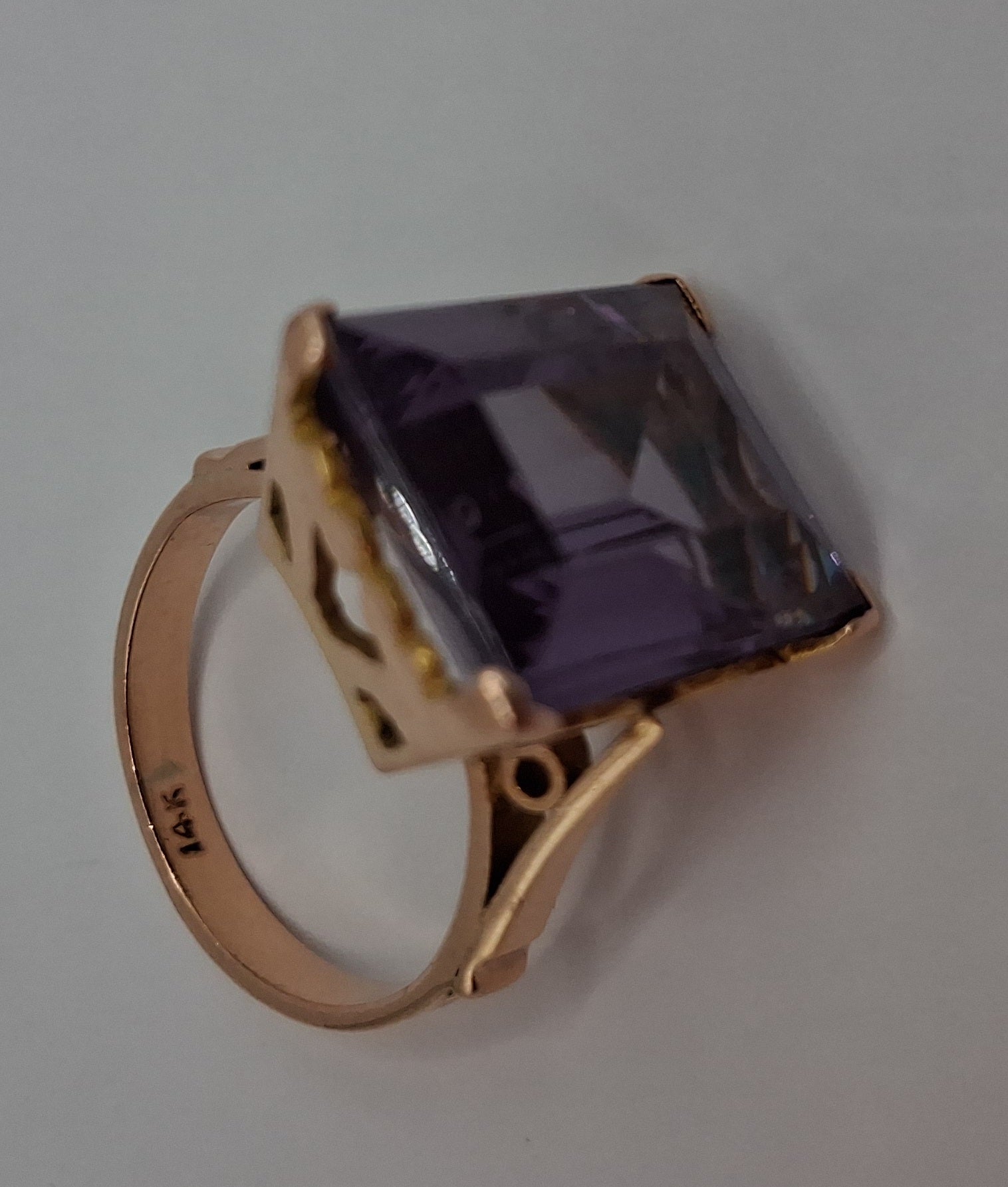 Victorian Lavender Stone Ring — 10KT Gold Filigree