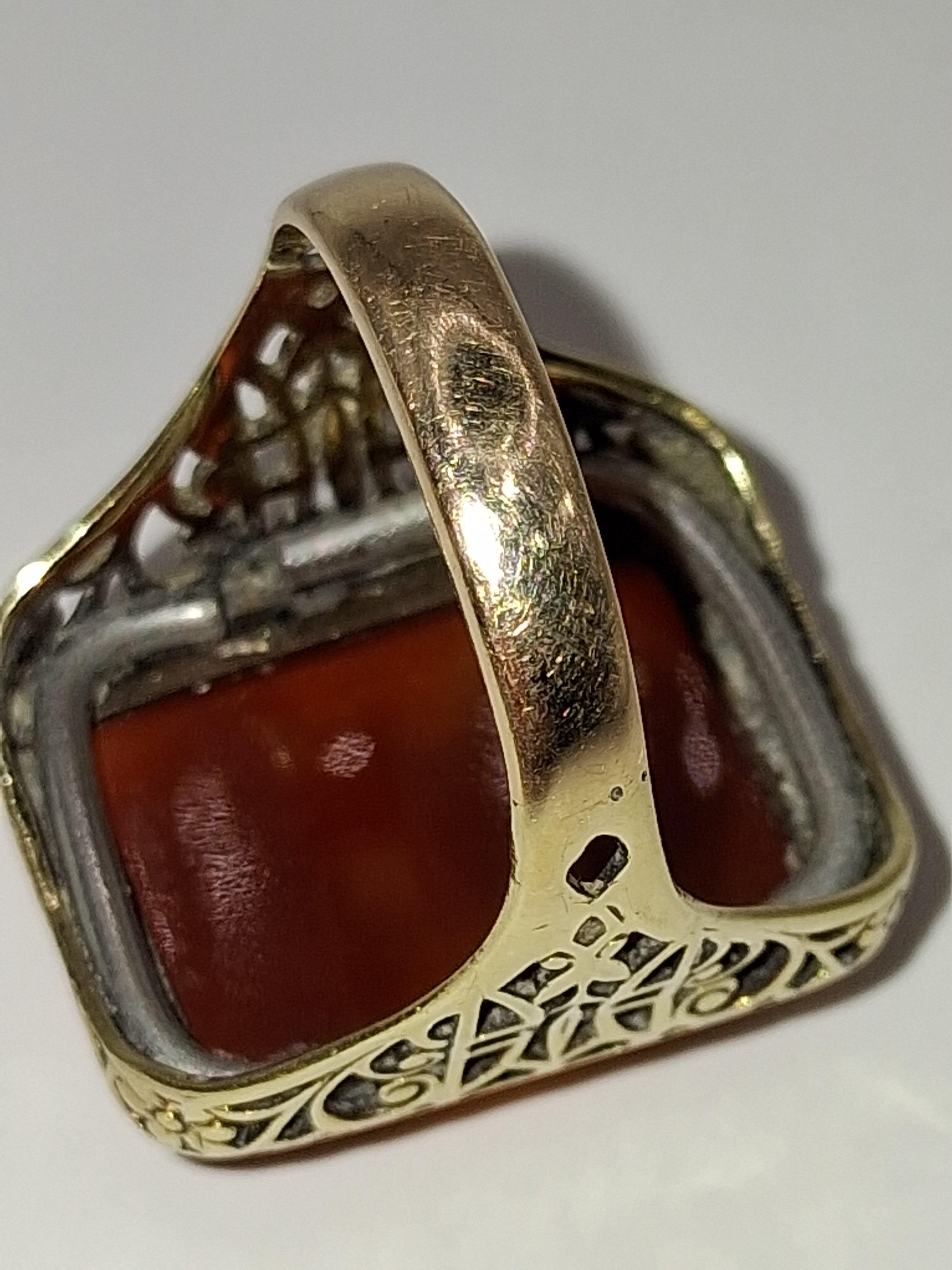 Victorian Men’s Amber Cameo Ring — Gold Filigree